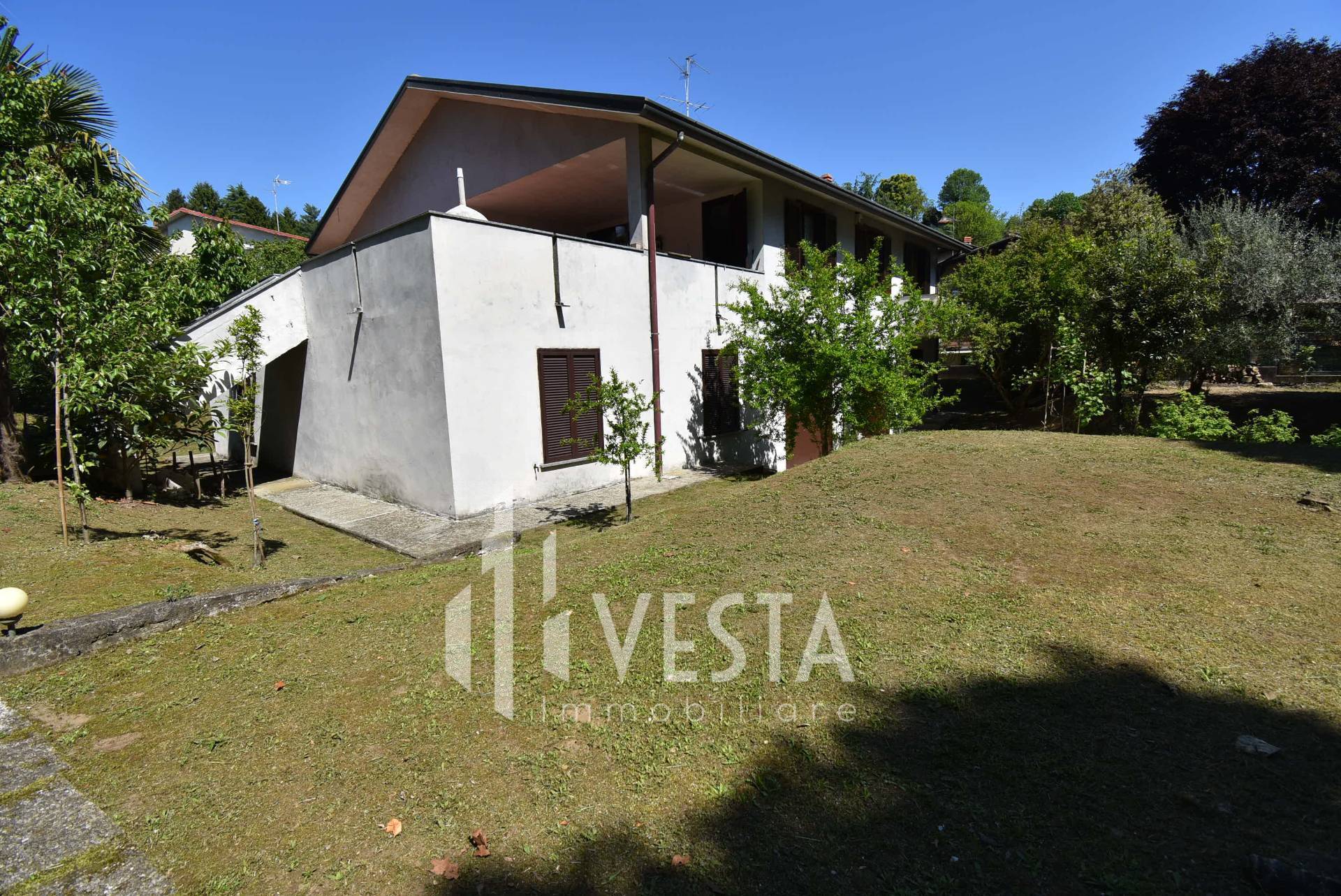 Casa indipendente in vendita a Robbiate