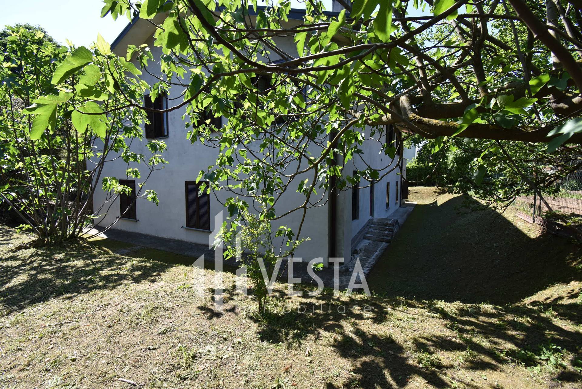 Casa indipendente in vendita a Robbiate