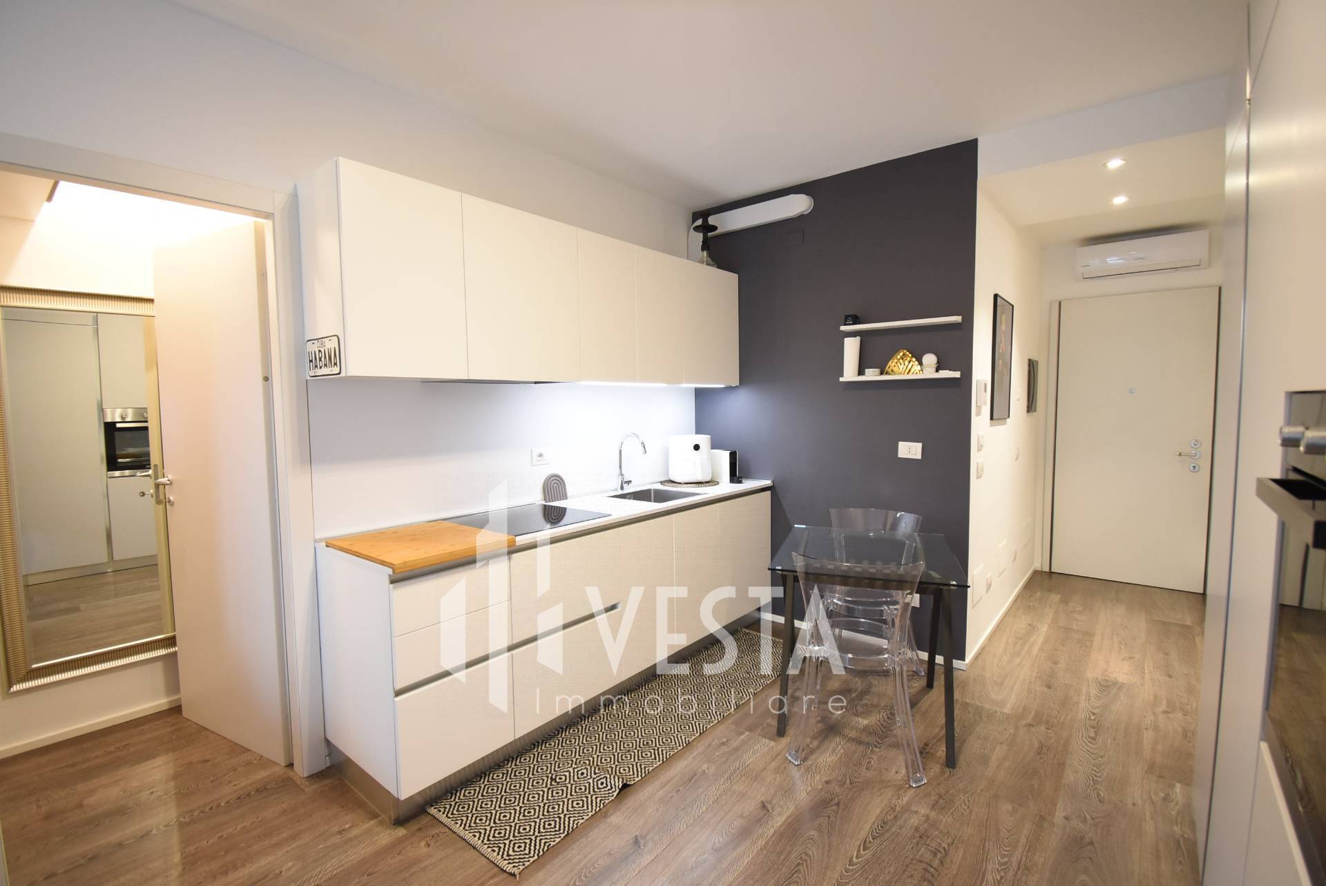 Appartamento in vendita a Villasanta