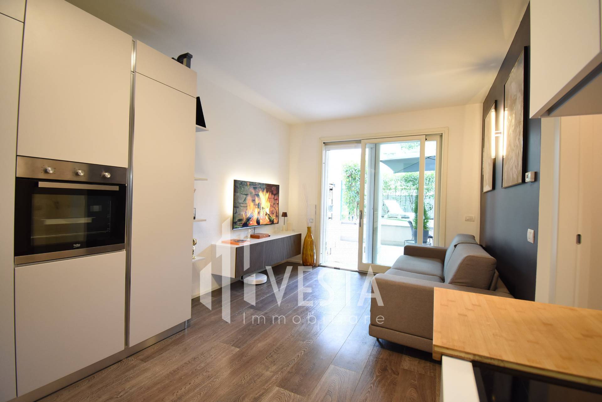 Appartamento in vendita a Villasanta