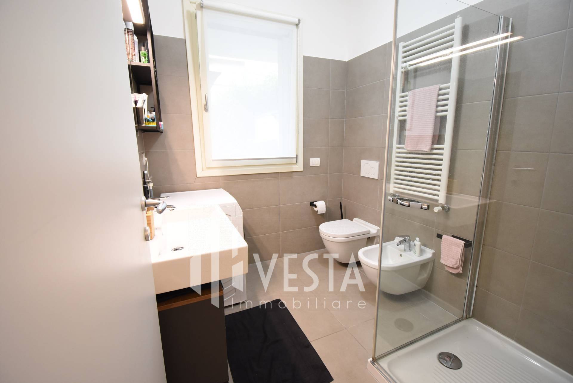 Appartamento in vendita a Villasanta