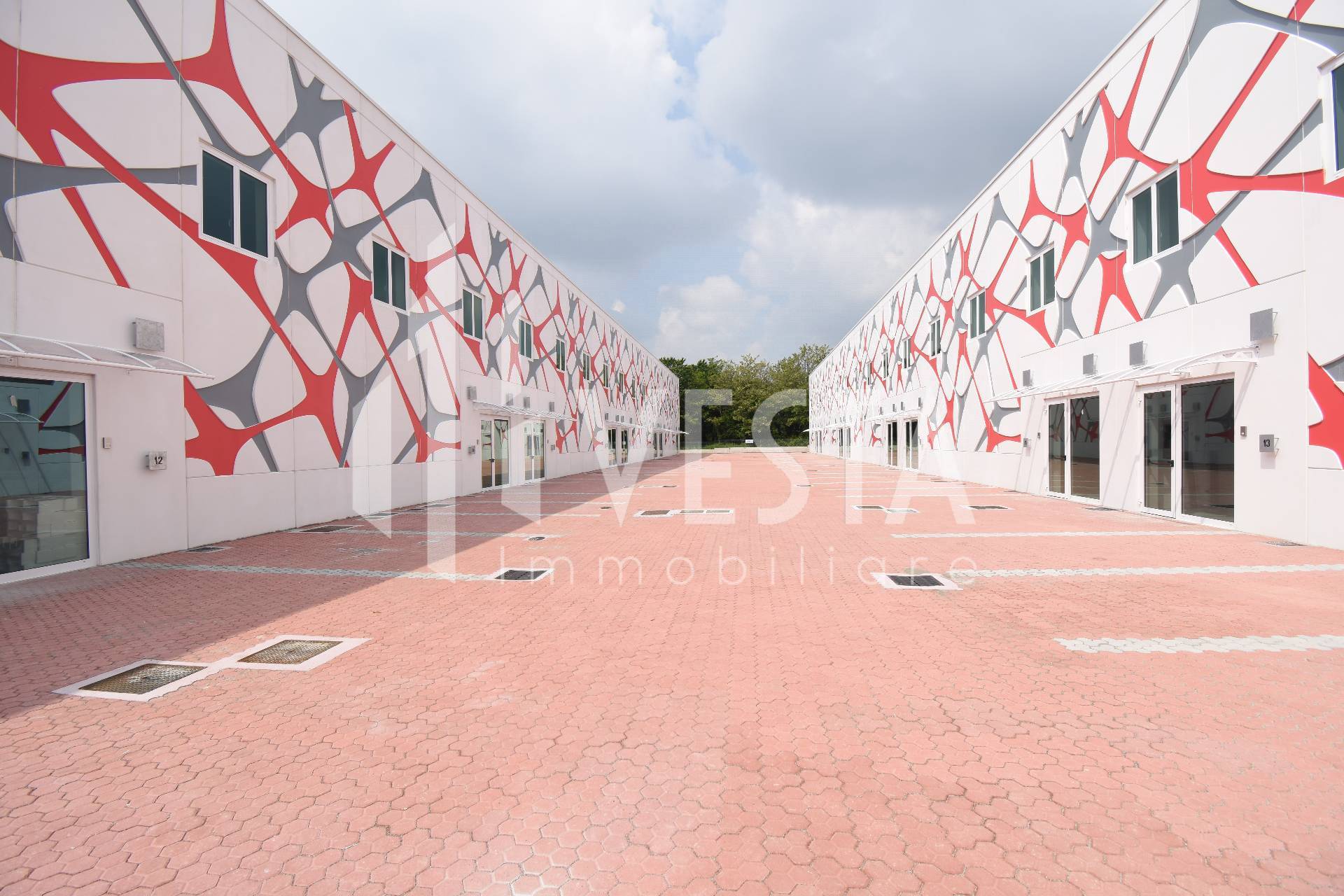 Capannone in affitto a Busnago