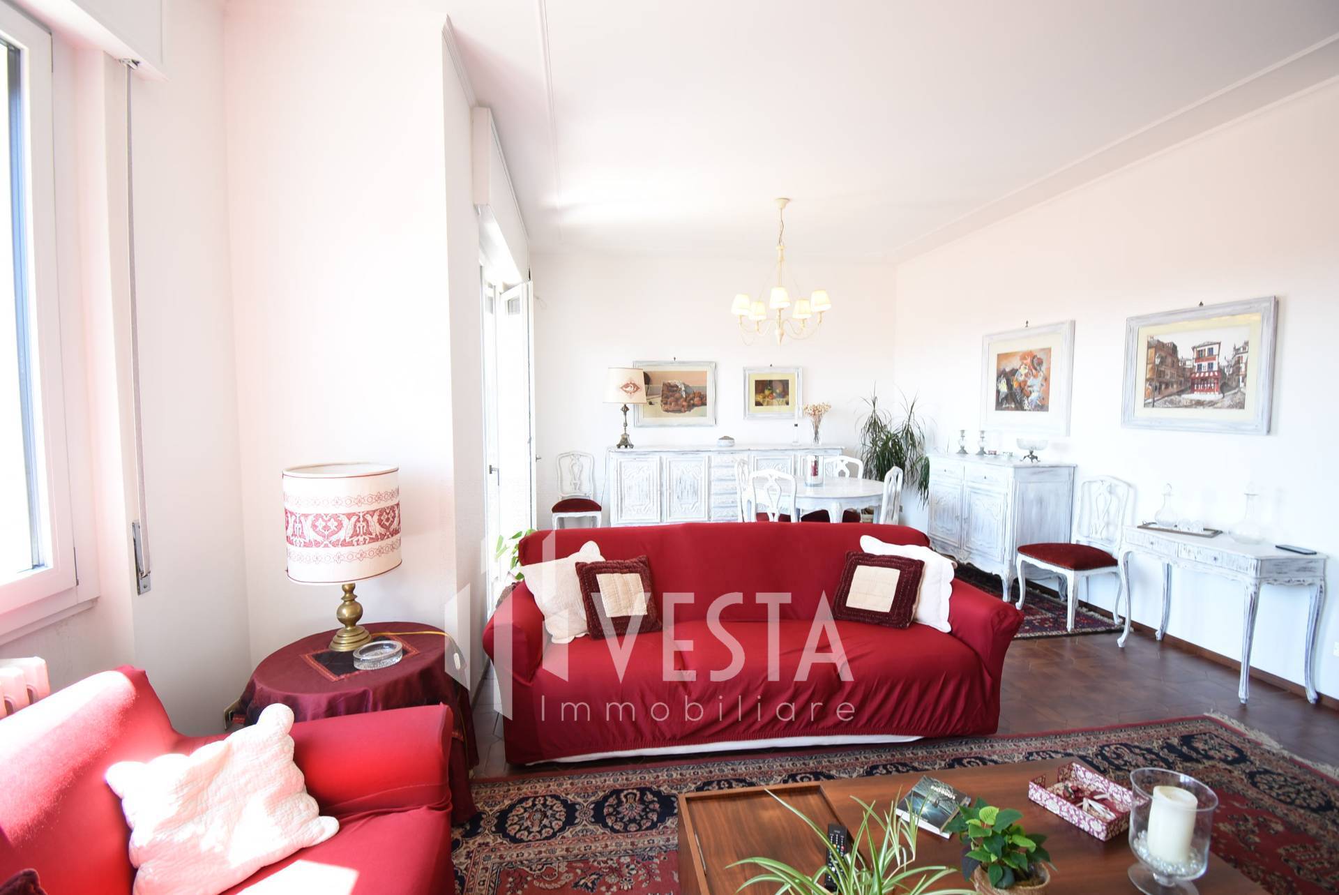 Appartamento in vendita a Casatenovo, centro