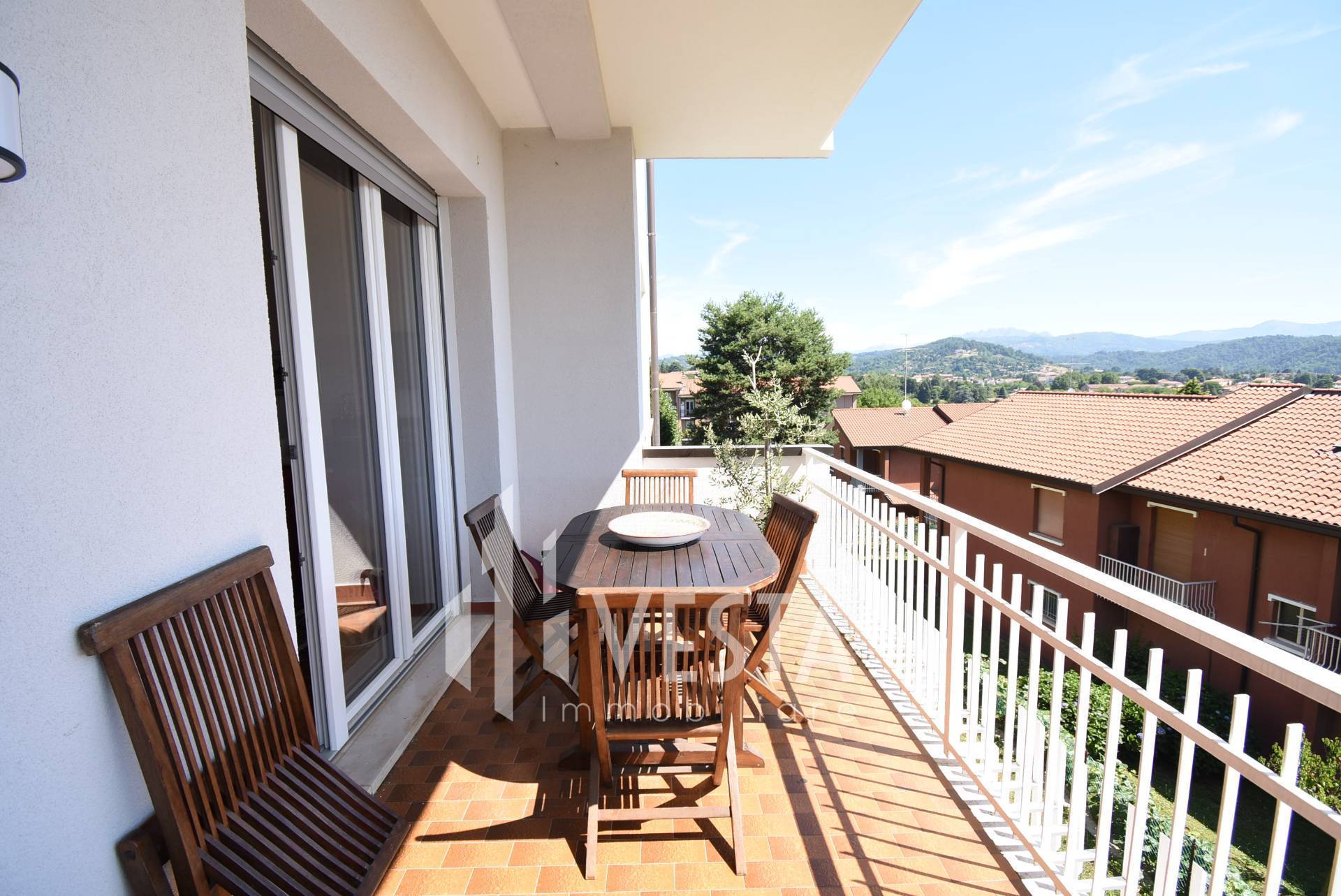 Appartamento in vendita a Casatenovo, centro