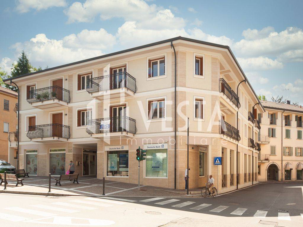 Negozio in vendita a Barzan