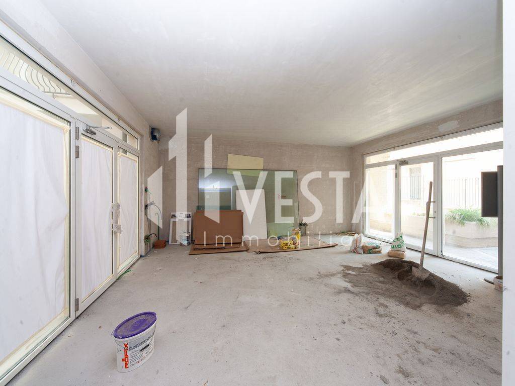 Negozio in vendita a Barzan