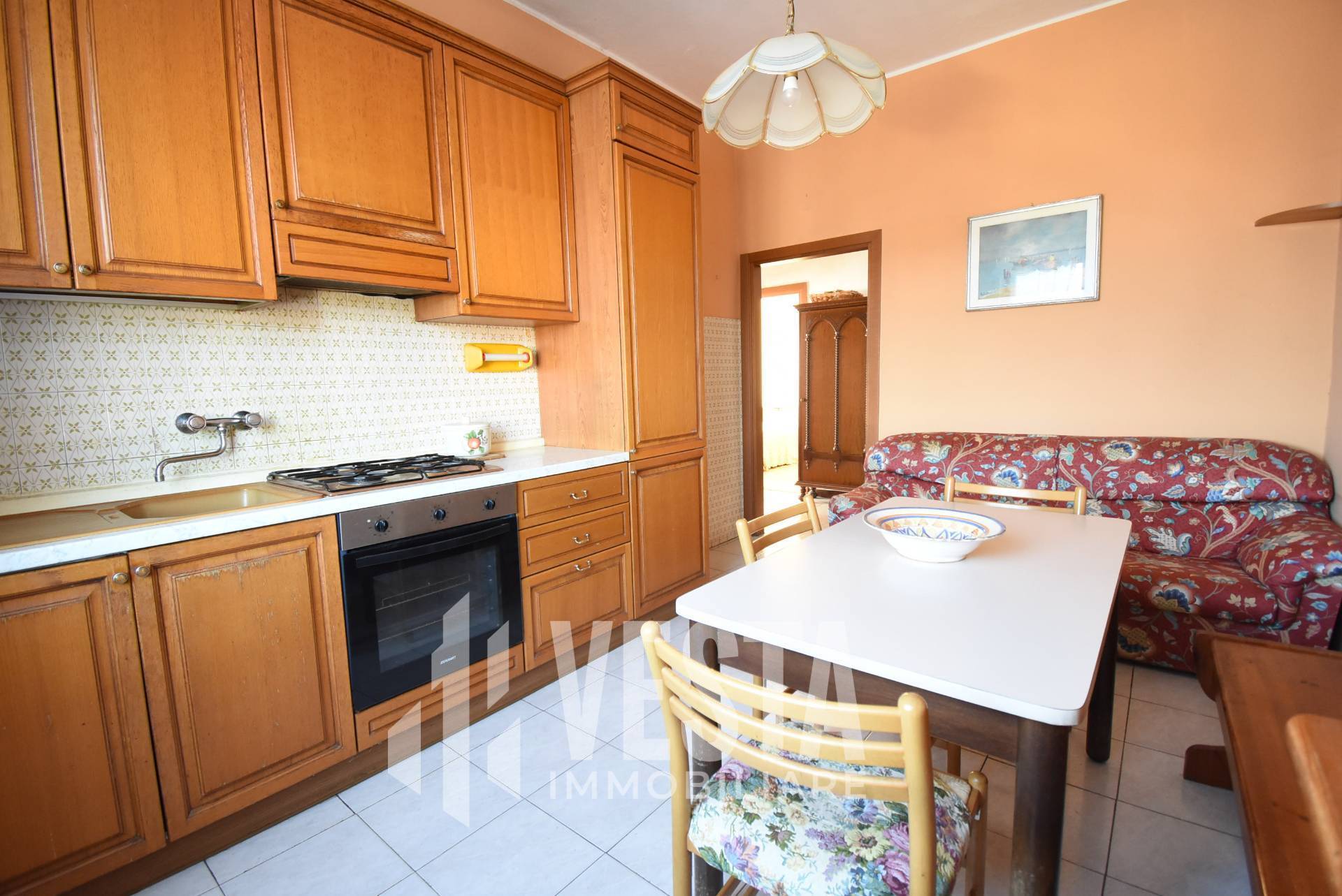 Appartamento in vendita a Camparada