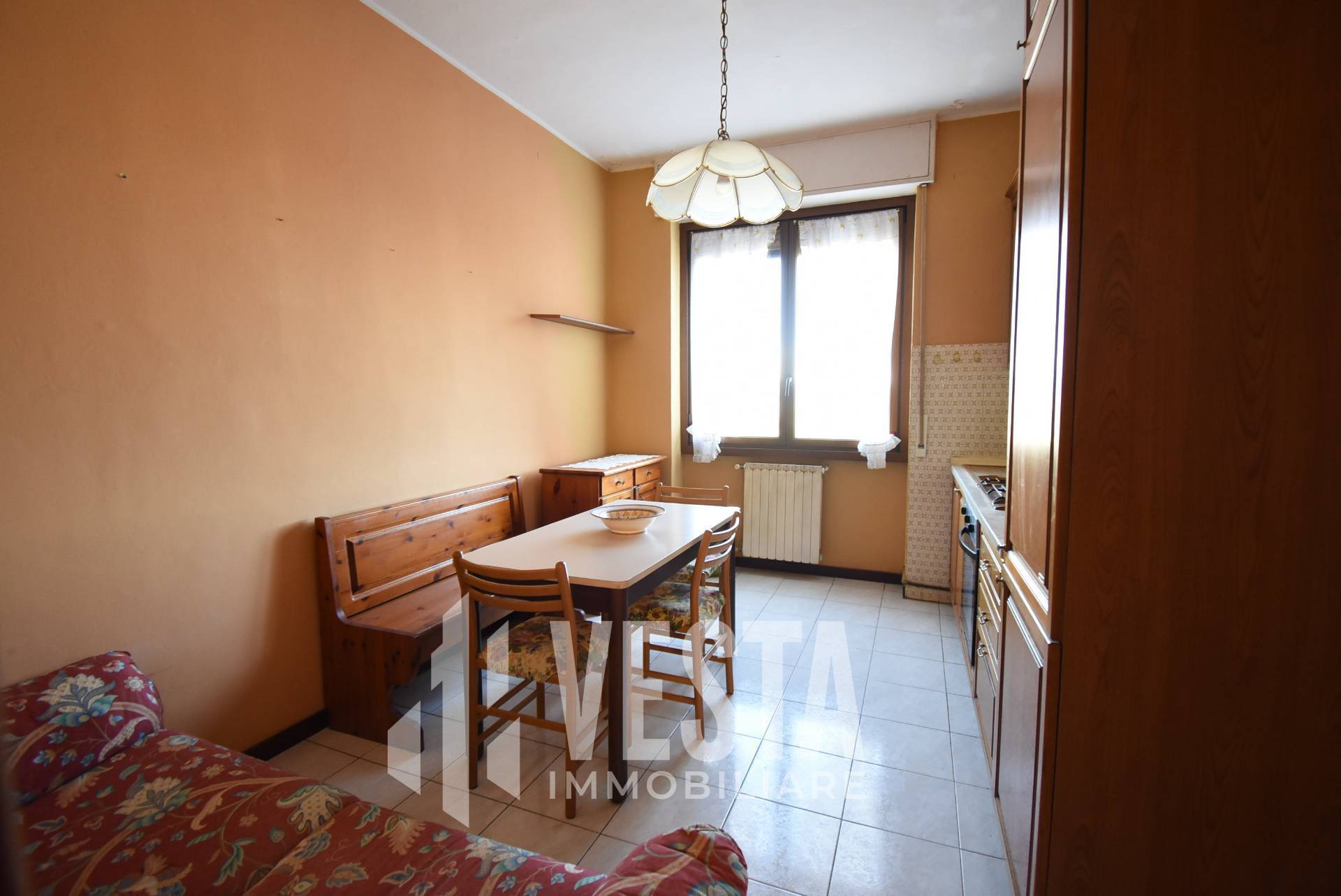 Appartamento in vendita a Camparada