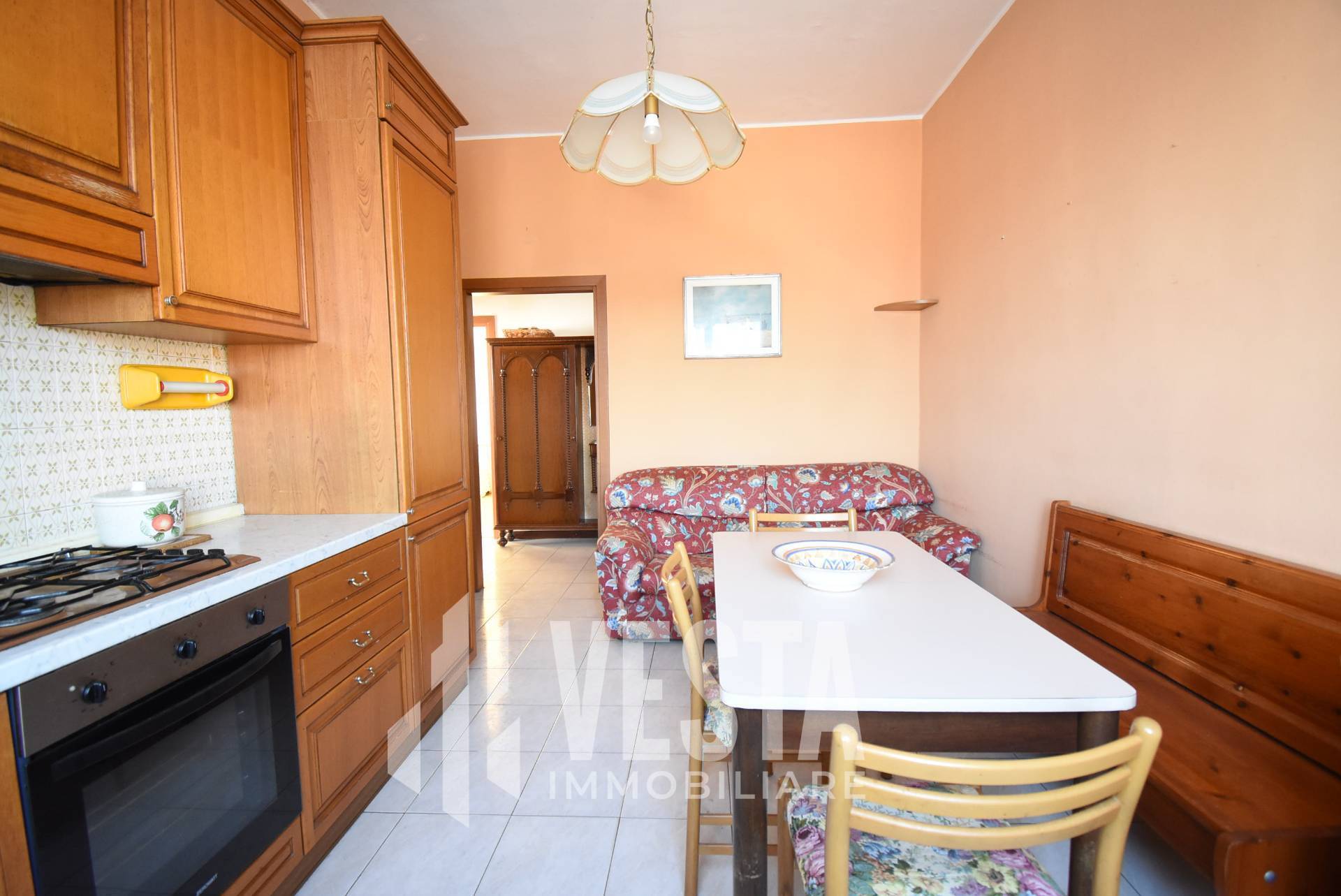 Appartamento in vendita a Camparada