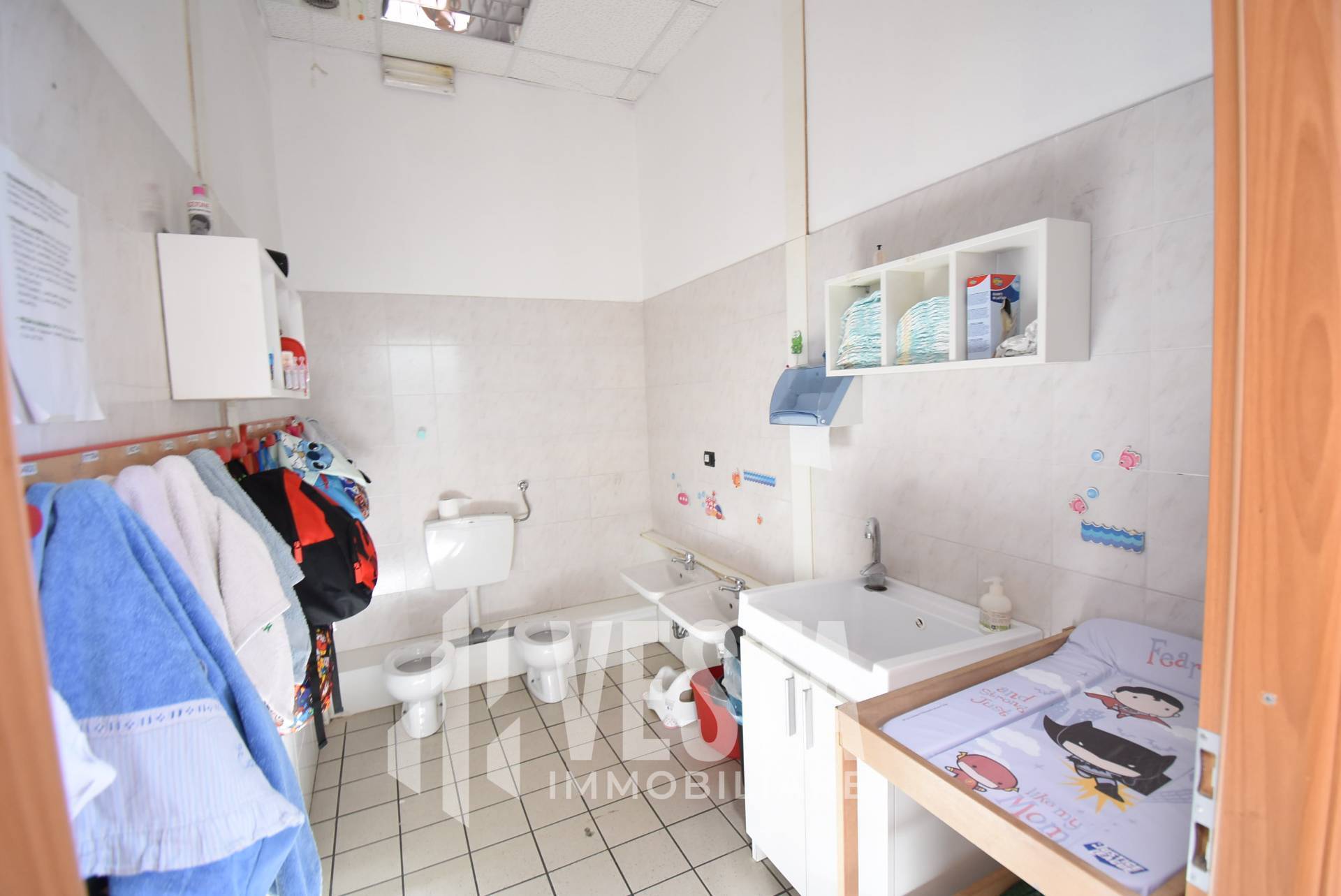 Attivit commerciale in affitto a Ronco Briantino, CENTRO