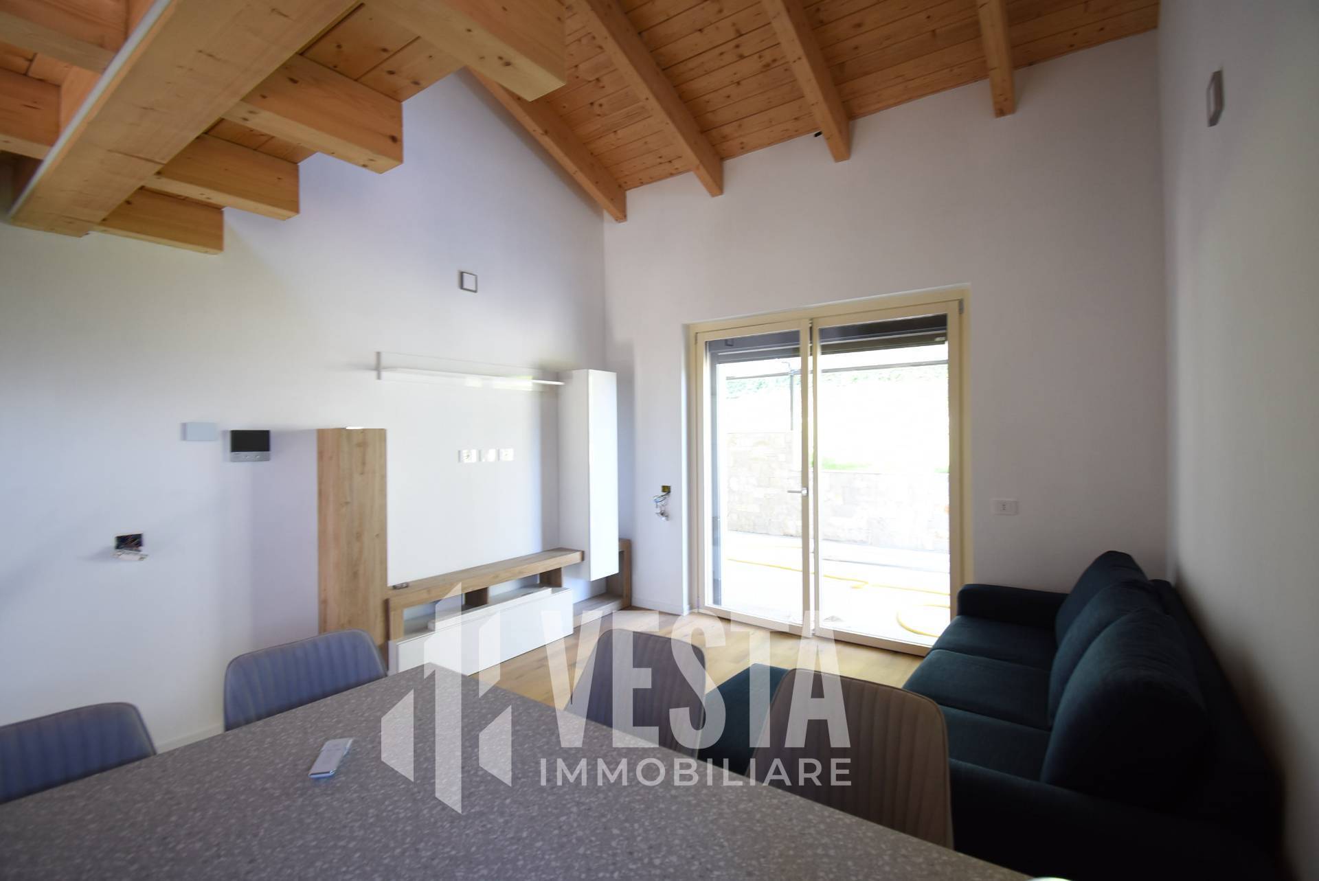 Appartamento in affitto a Montevecchia