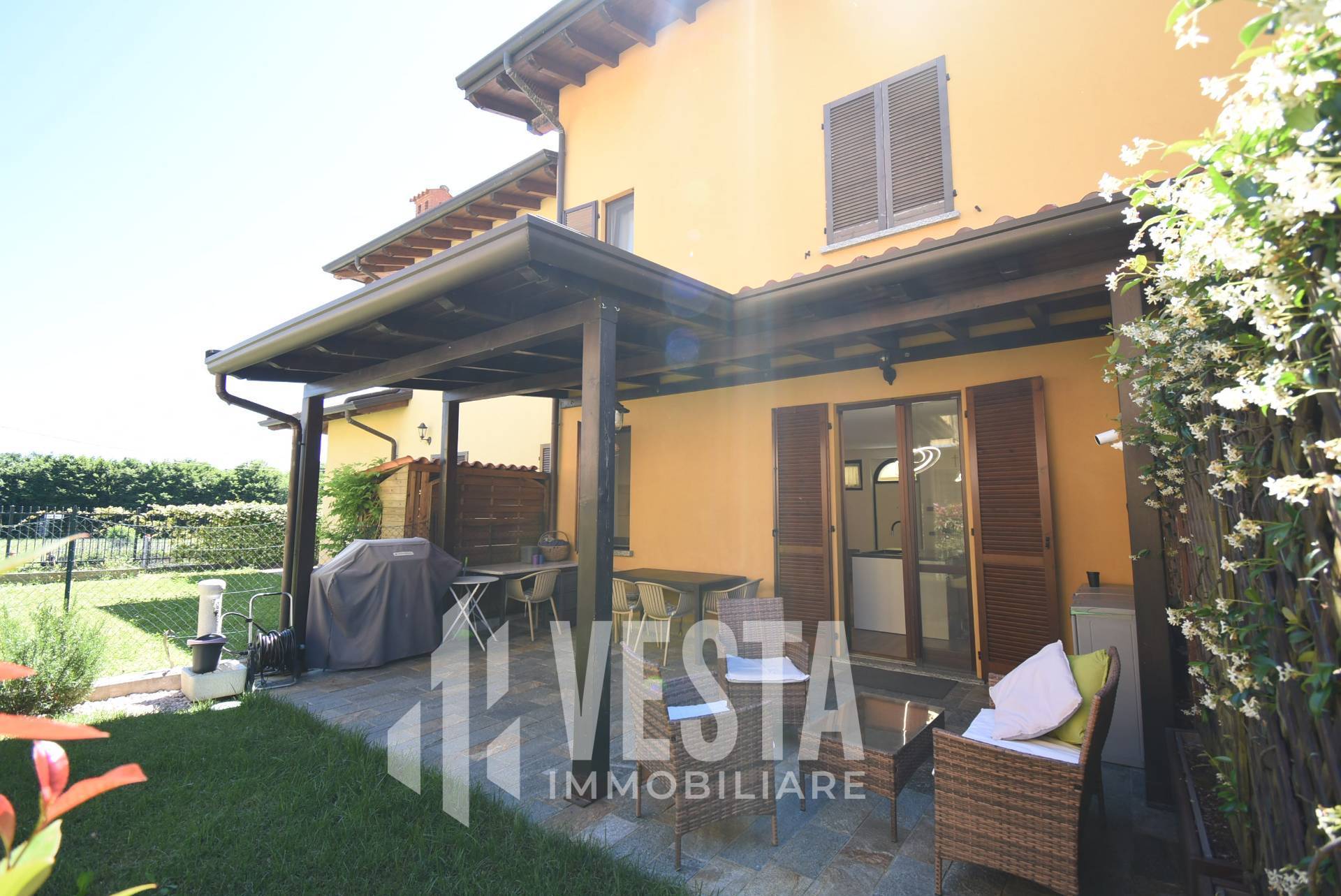 Villa a schiera in vendita a Olgiate Molgora, Beolco
