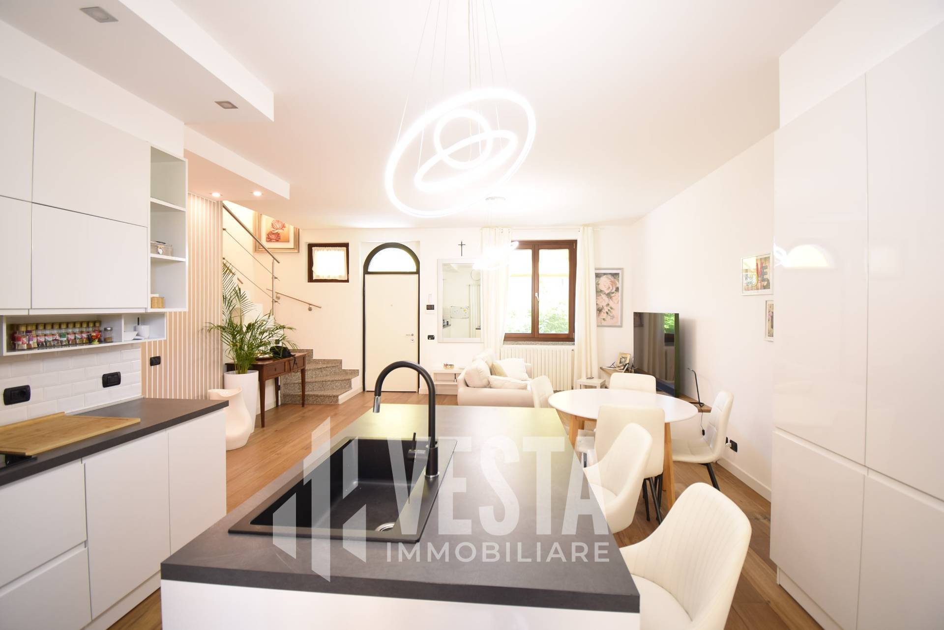 Villa a schiera in vendita a Olgiate Molgora, Beolco