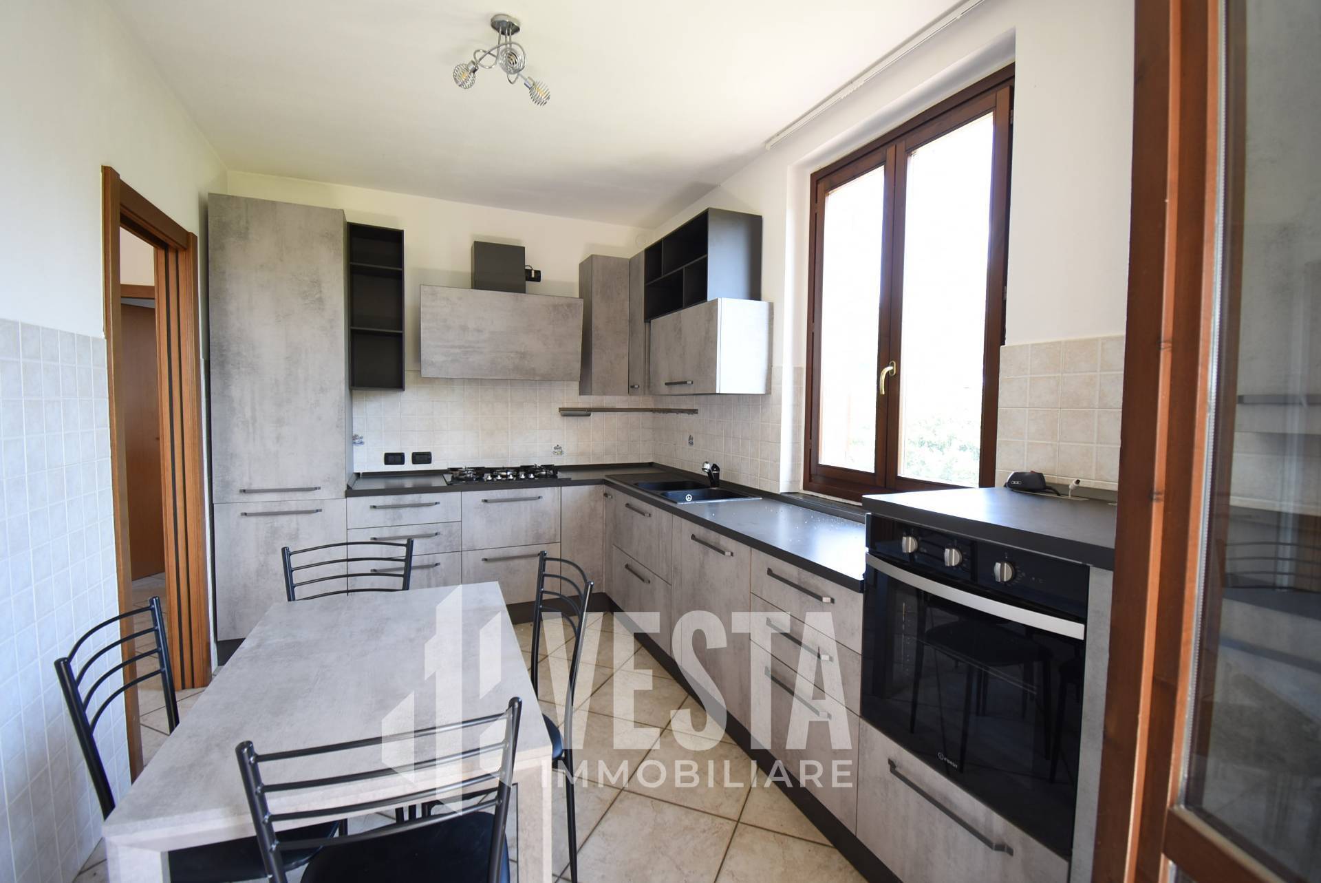 Appartamento in vendita a Osnago