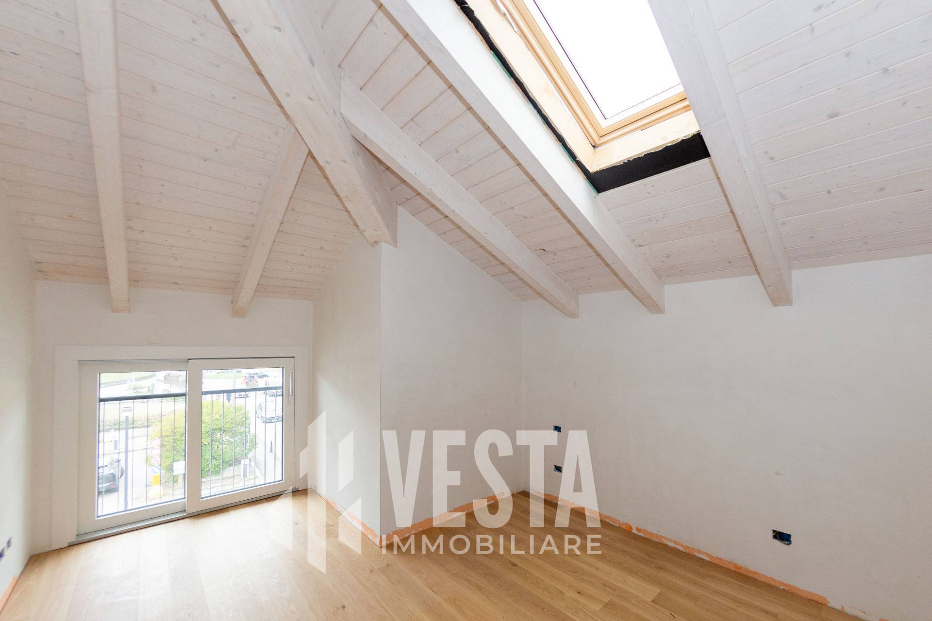 Appartamento in vendita a Merate