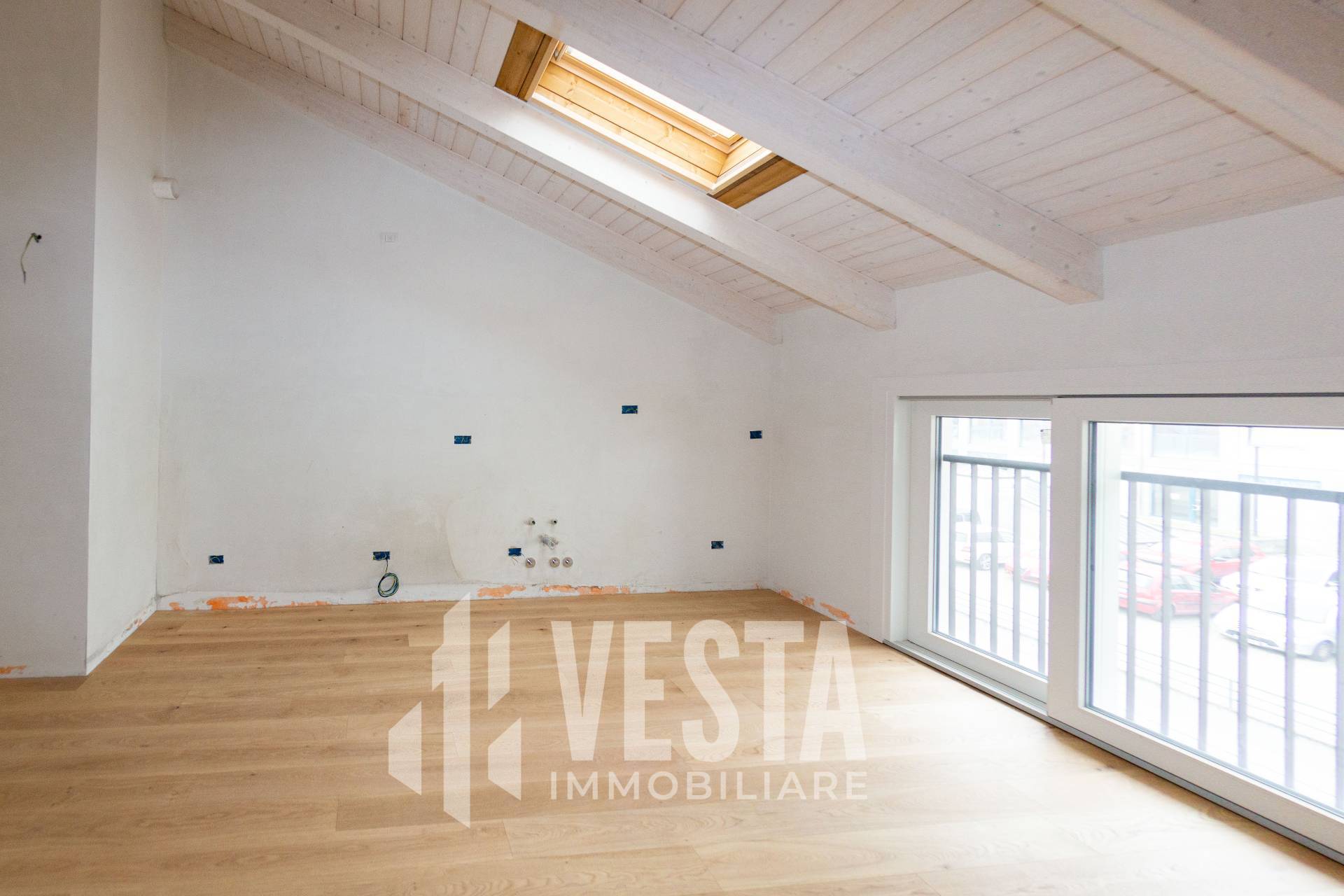 Appartamento in vendita a Merate