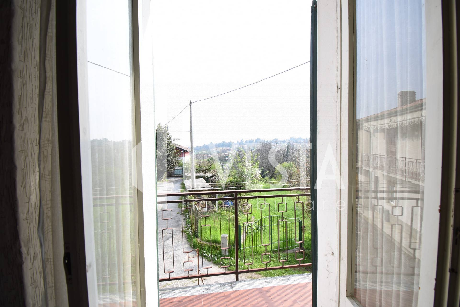 Porzione di casa in vendita a Monticello Brianza