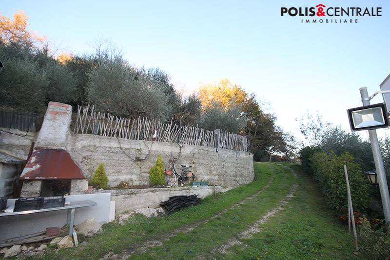 Terreno in vendita a Venarotta