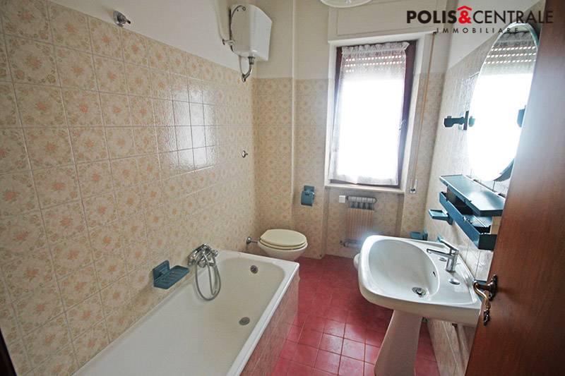 Appartamento in vendita a Ascoli Piceno, Campo Parignano