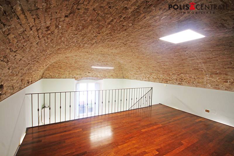 Studio/Ufficio in affitto a Ascoli Piceno, Centro Storico