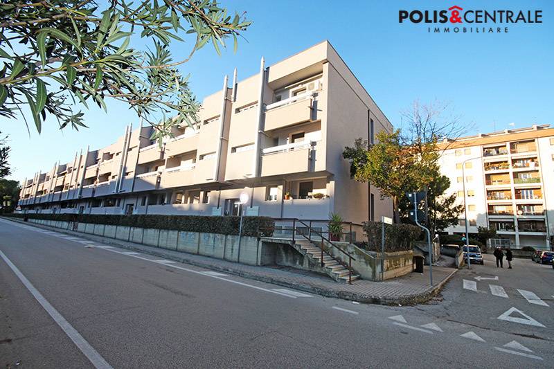 Appartamento in vendita a Ascoli Piceno, Monticelli
