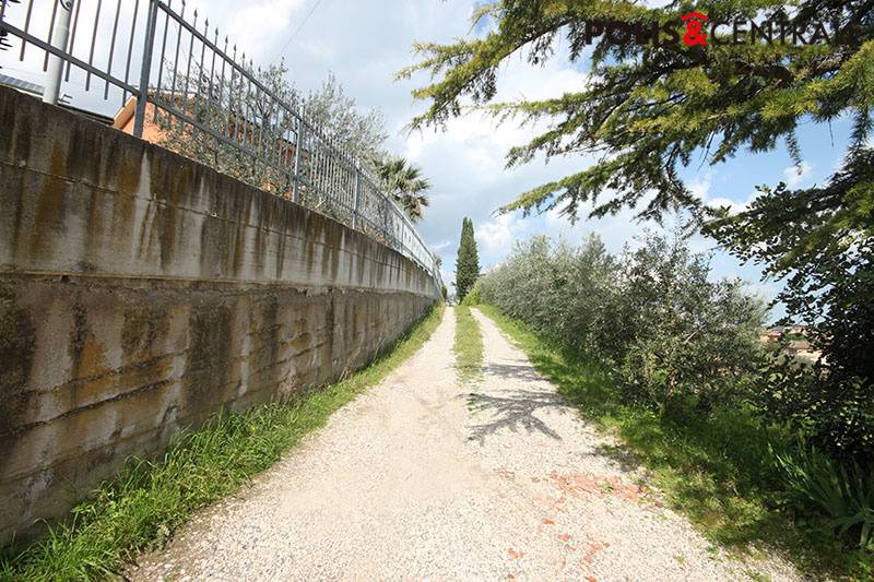 Casa singola in vendita a Folignano
