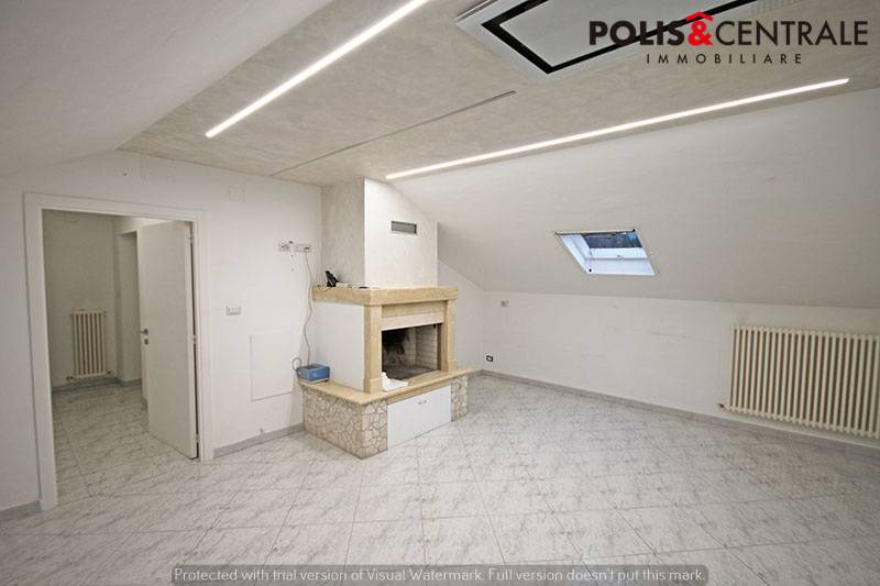 edificio cielo terra in vendita a Roccafluvione