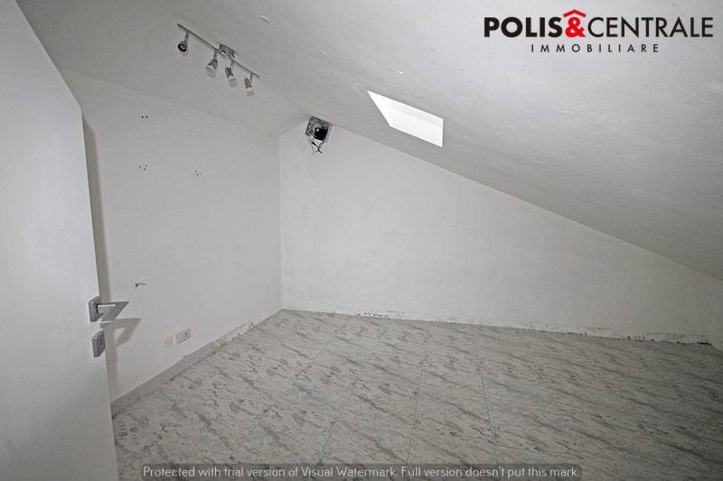 edificio cielo terra in vendita a Roccafluvione