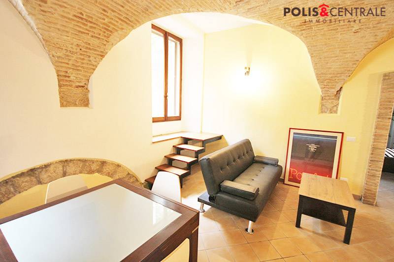 Appartamento in affitto a Ascoli Piceno, Centro Storico