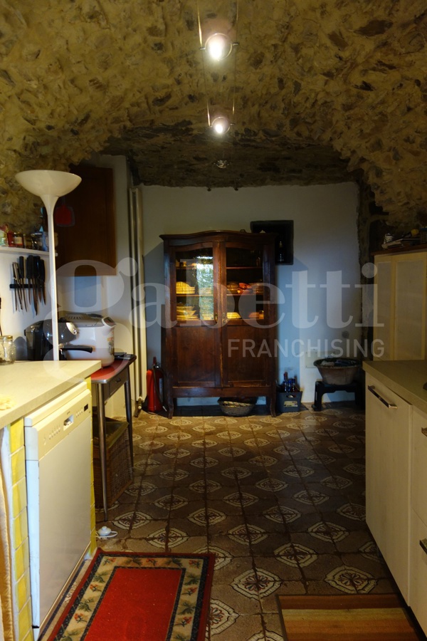 Villa in vendita a Sesta Godano