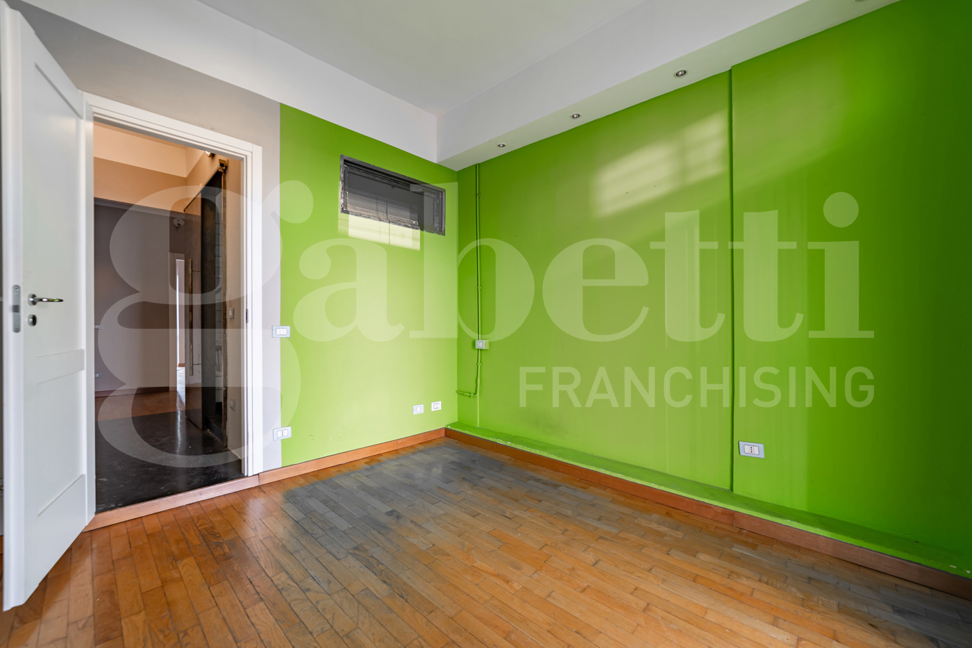 Trilocale da ristrutturare a Milano