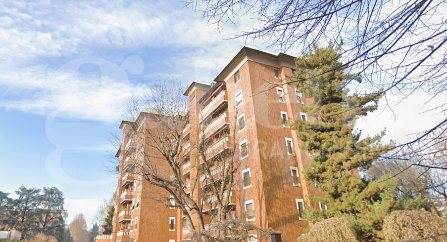 Trilocale da ristrutturare a Milano