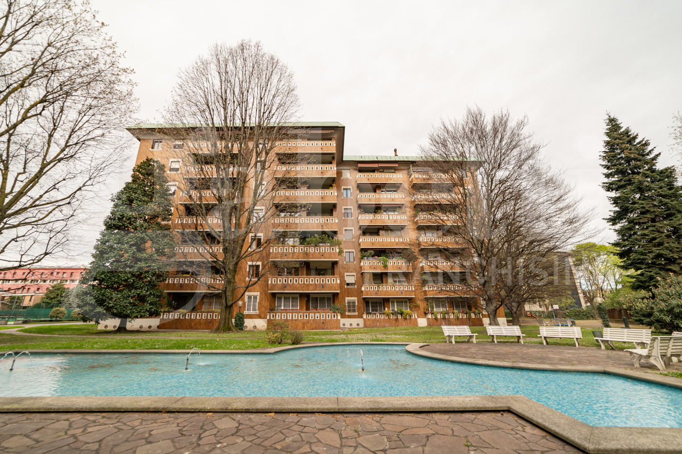 Trilocale da ristrutturare a Milano