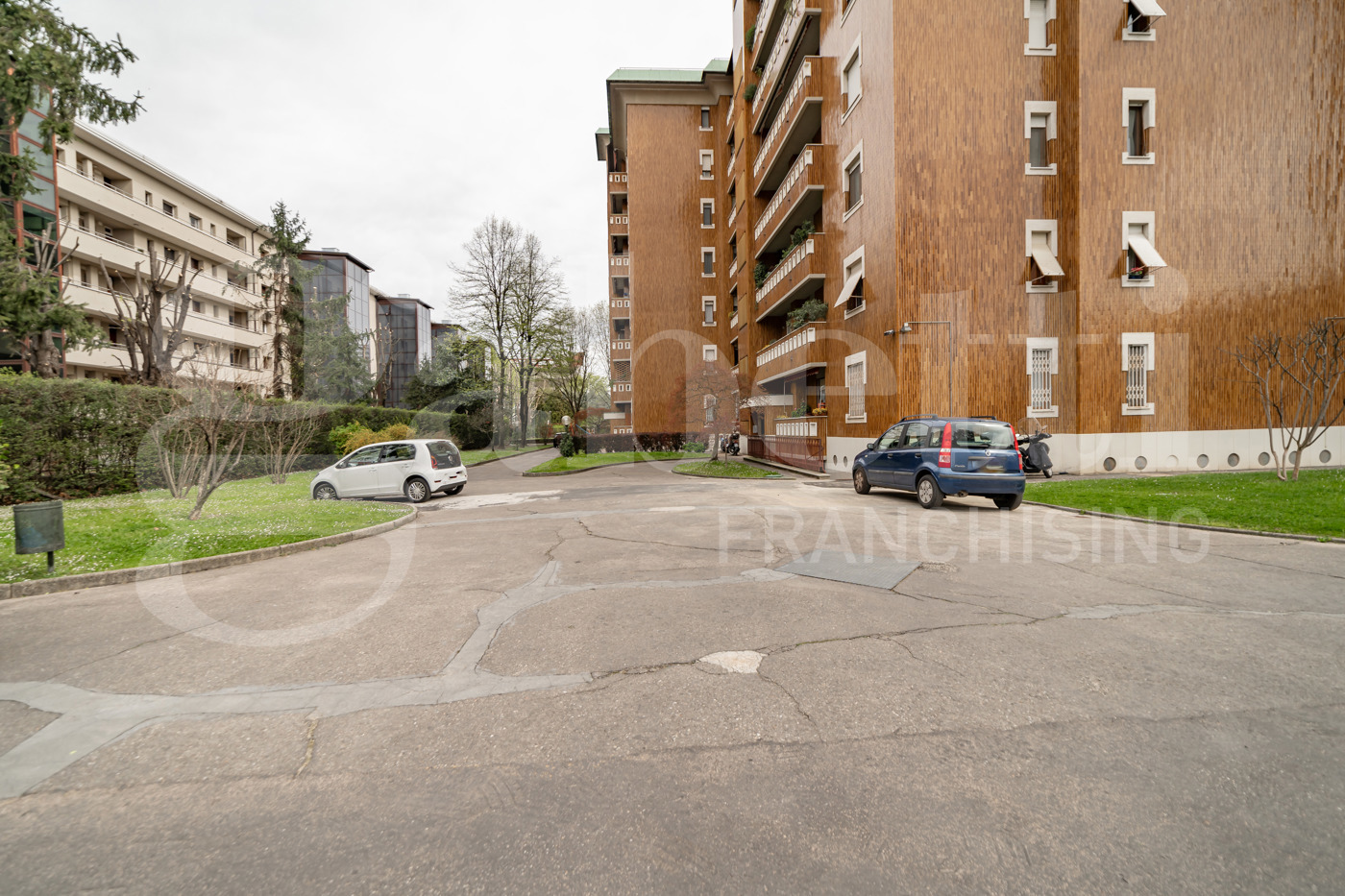 Trilocale da ristrutturare a Milano