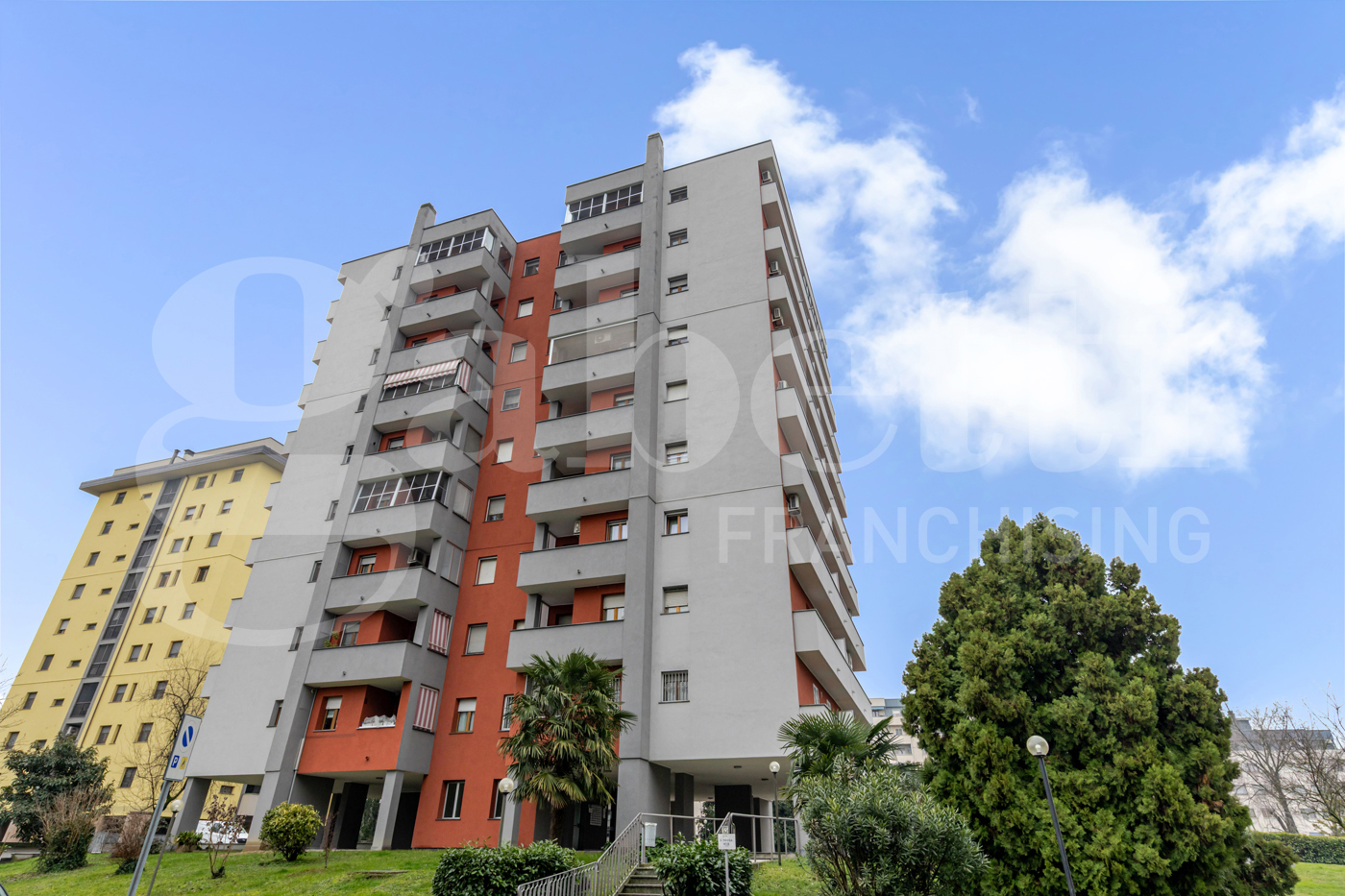 Quadrilocale in vendita a Rozzano