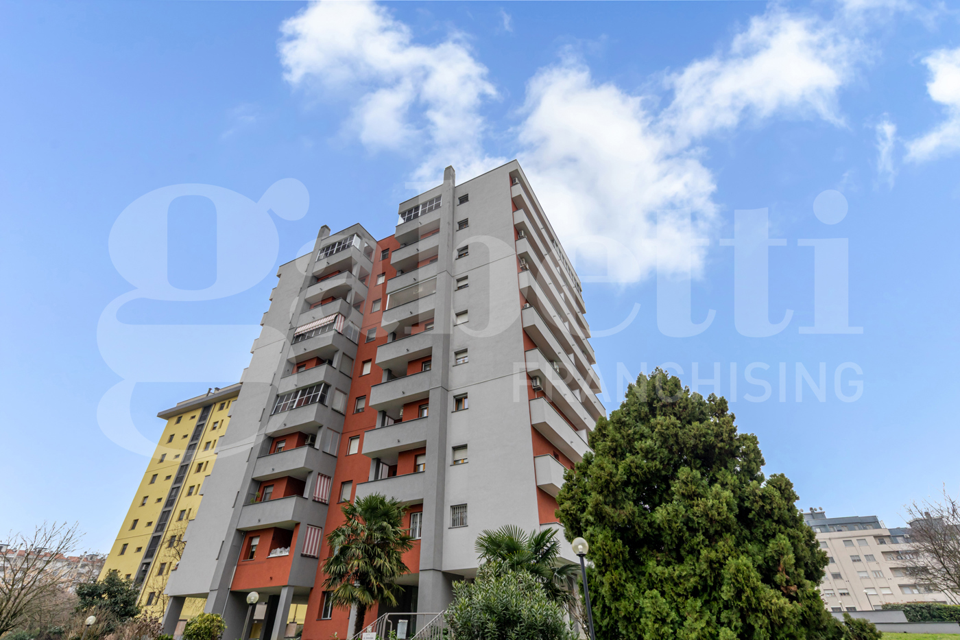 Quadrilocale in vendita a Rozzano