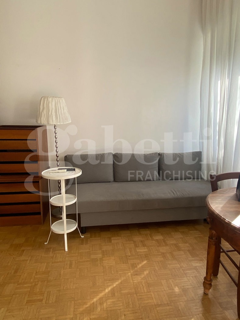 Monolocale arredato in affitto a Milano