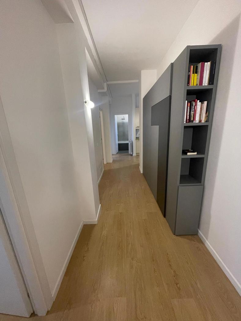 Trilocale arredato in affitto a Milano