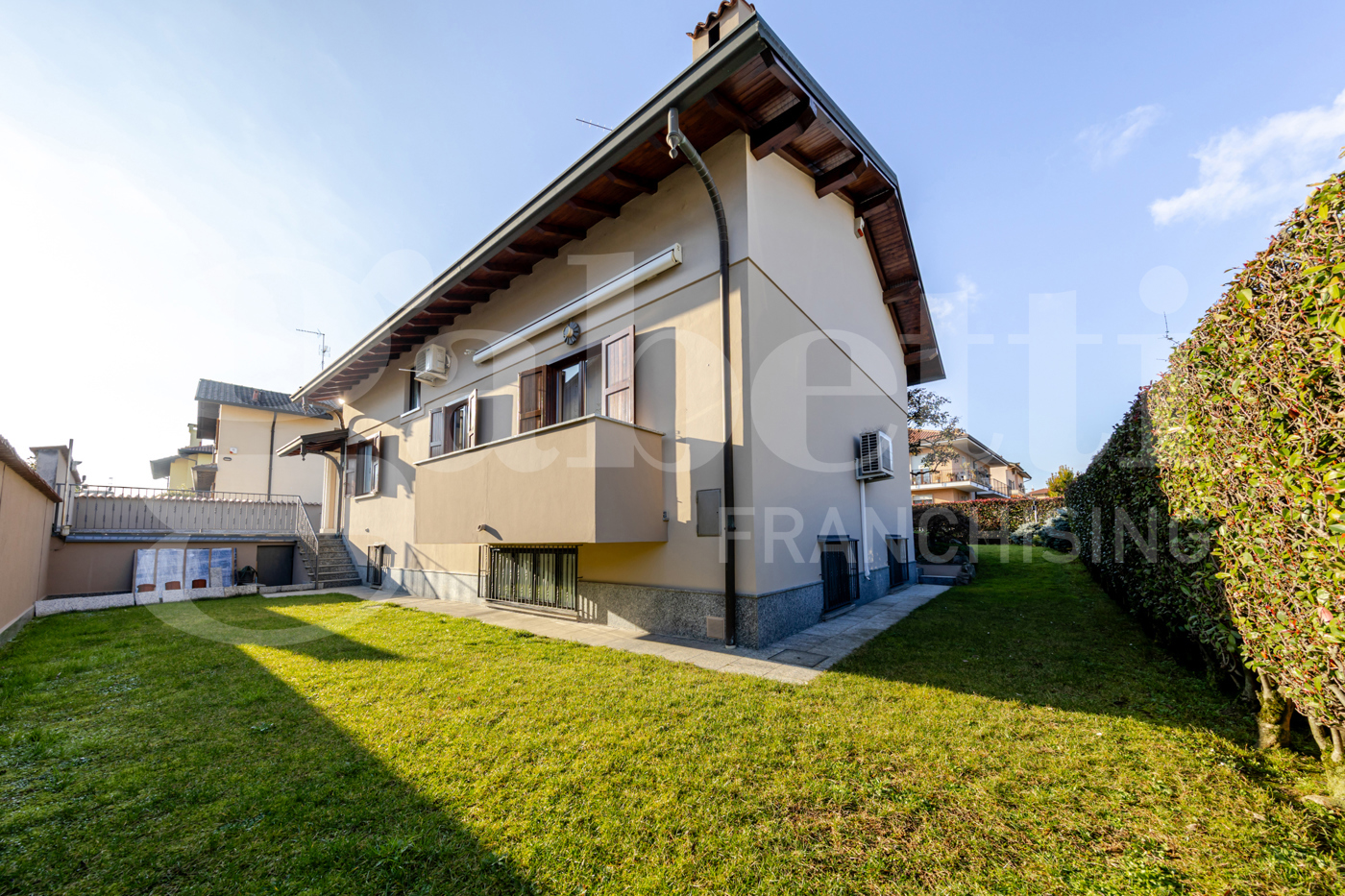 Villa in vendita a Parabiago