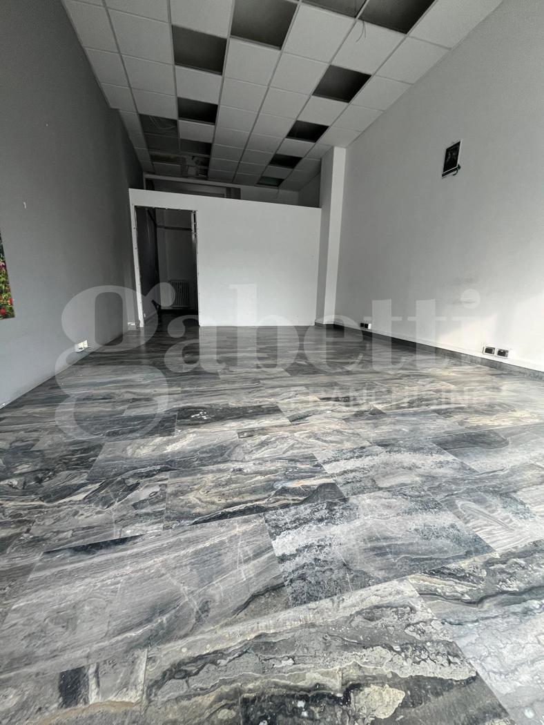 Negozio in vendita a Milano