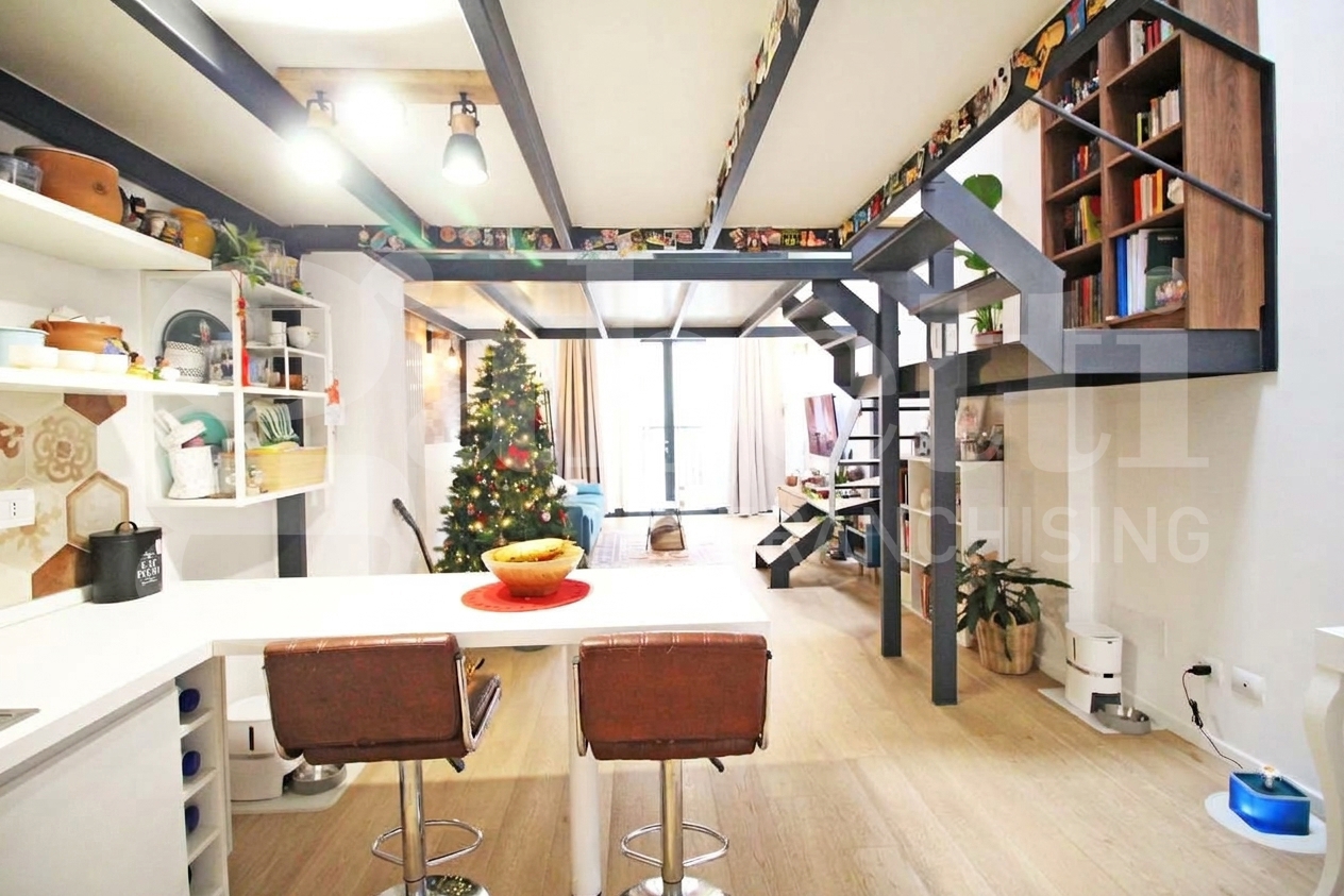 Loft arredato in affitto a Milano
