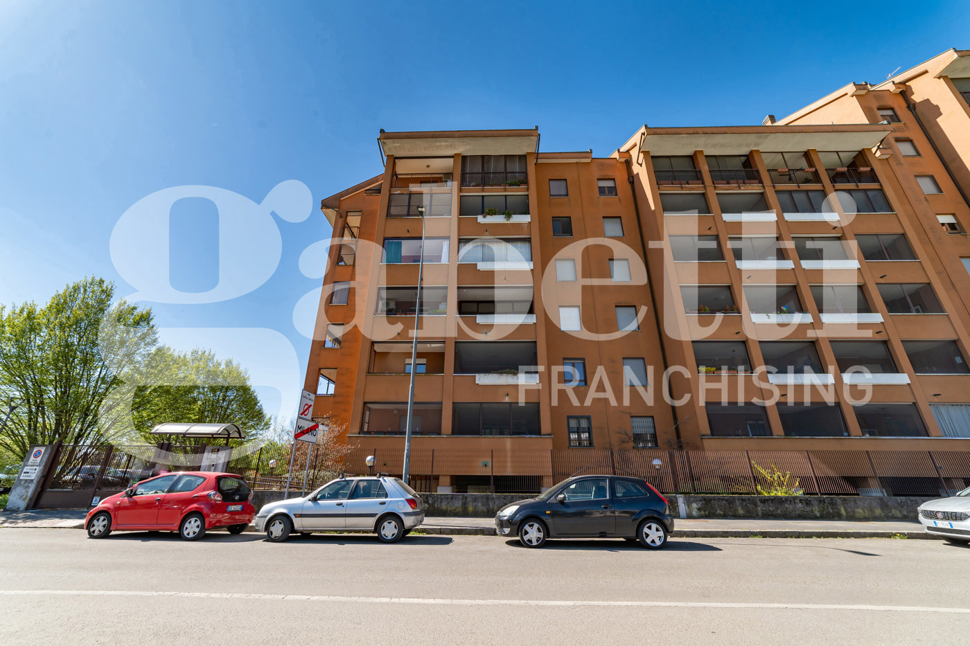 Box/Garage 18mq in vendita a Milano