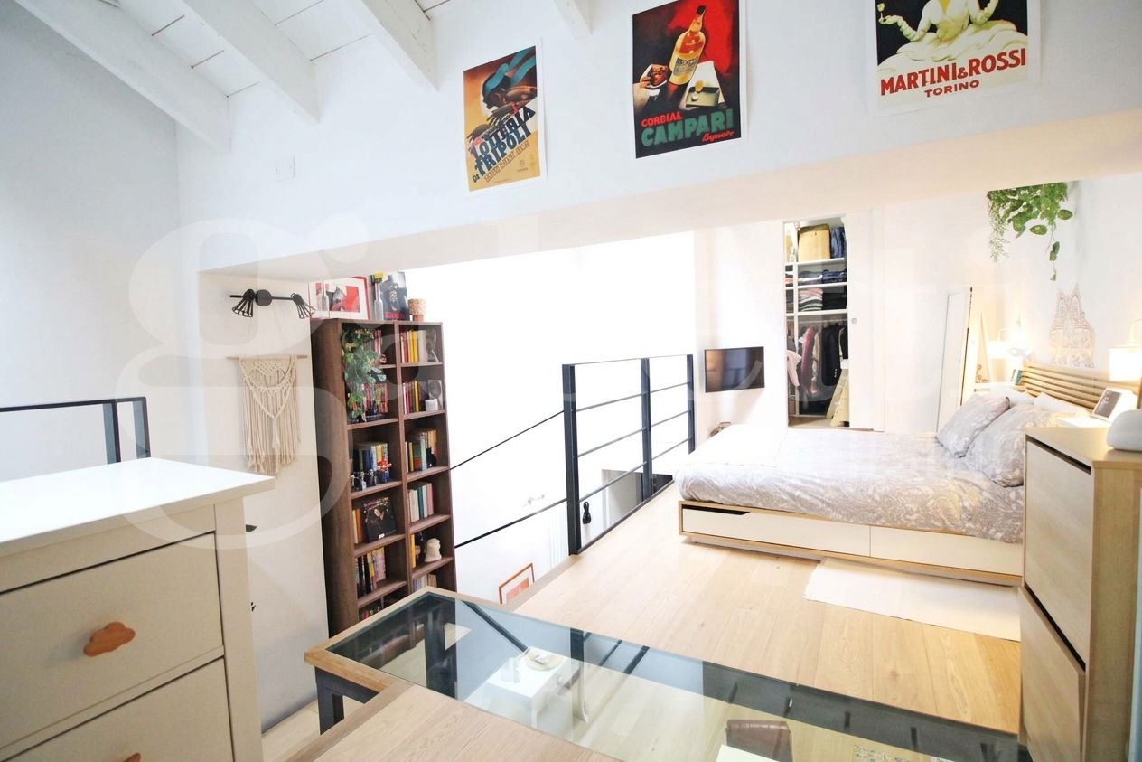 Loft arredato in affitto a Milano