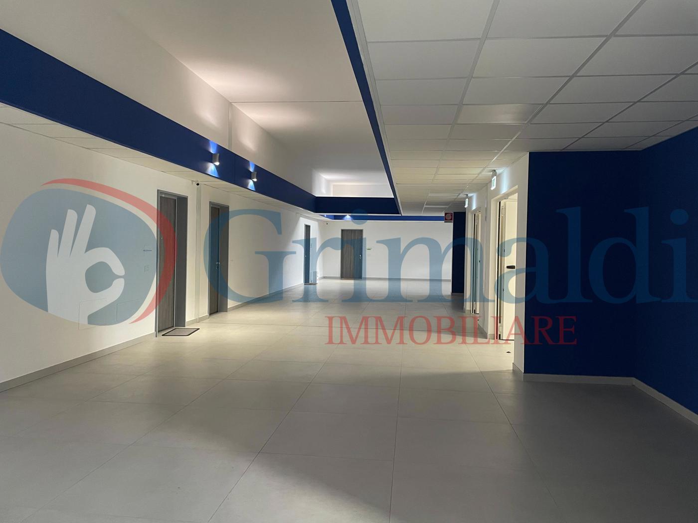 Ufficio in affitto a Quarto