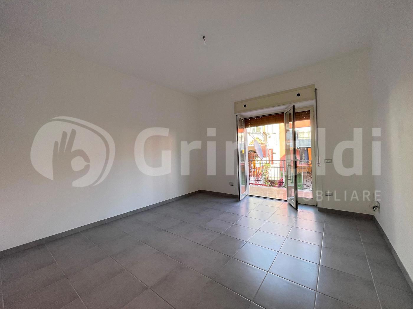 Trilocale in affitto a Quarto