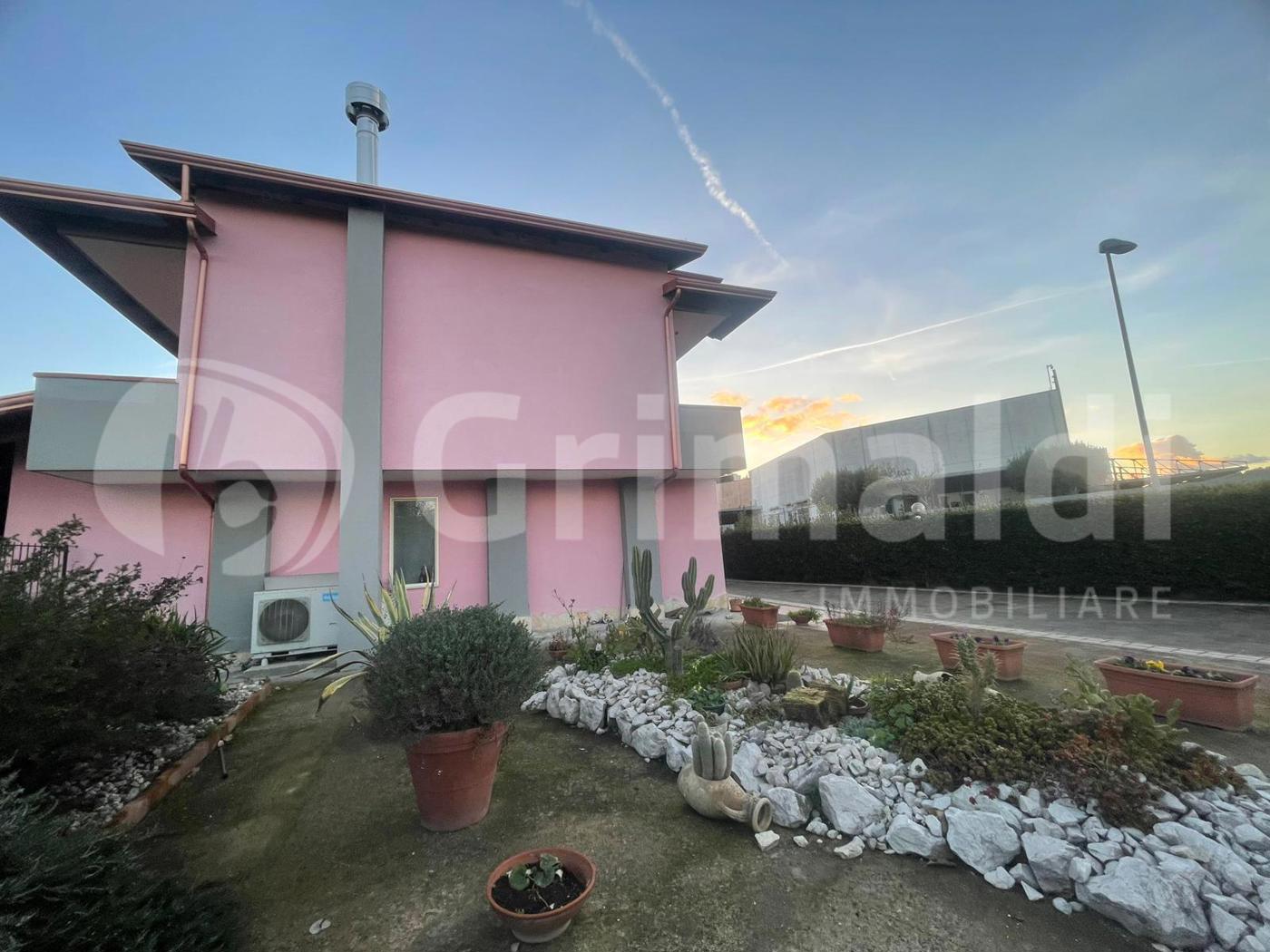 Villa in affitto a Quarto