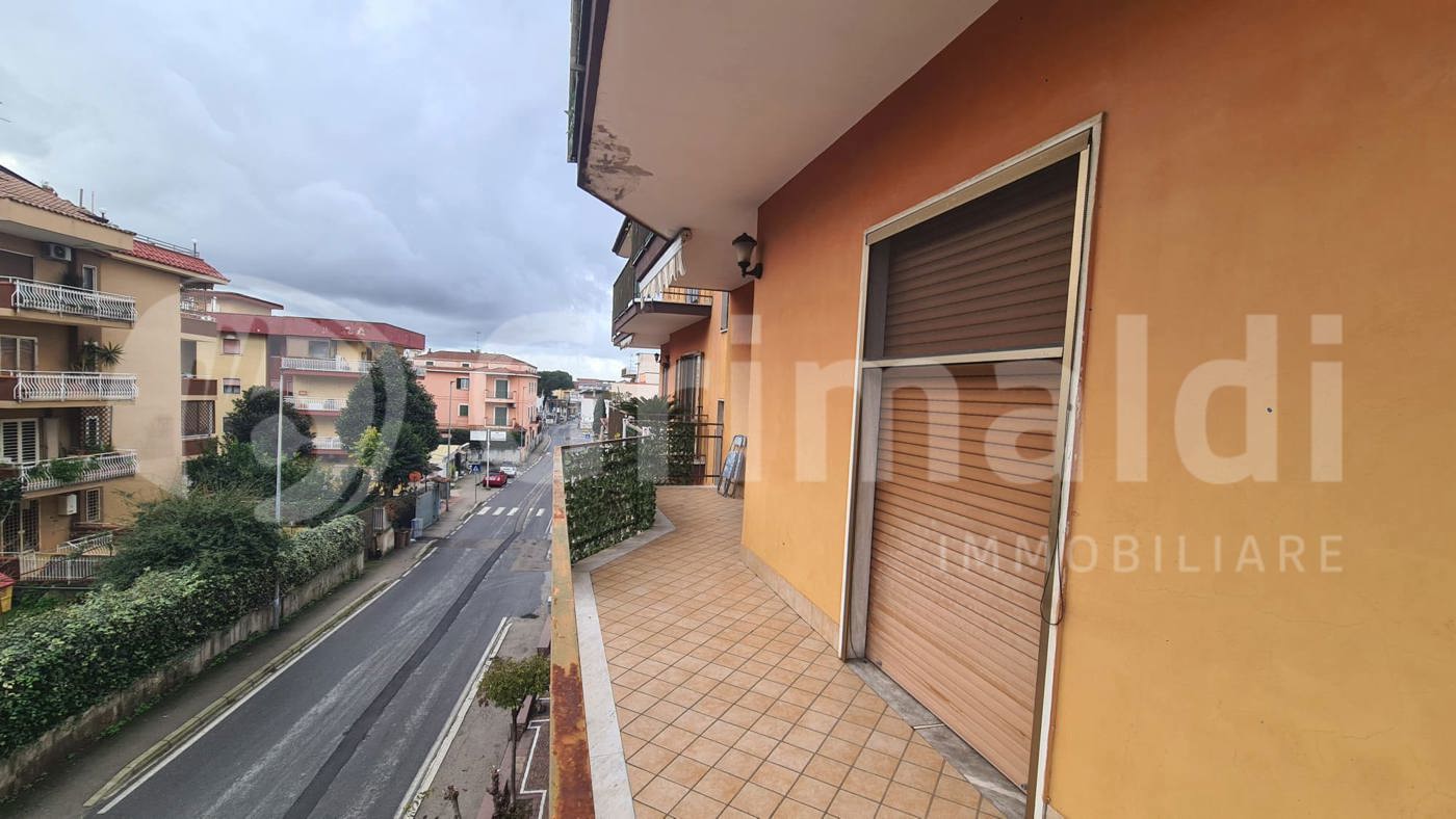 Trilocale in affitto a Quarto