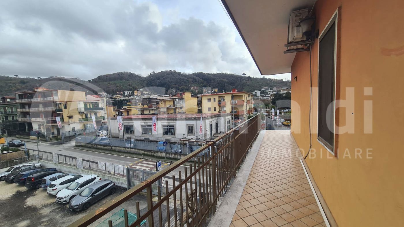 Trilocale in affitto a Quarto