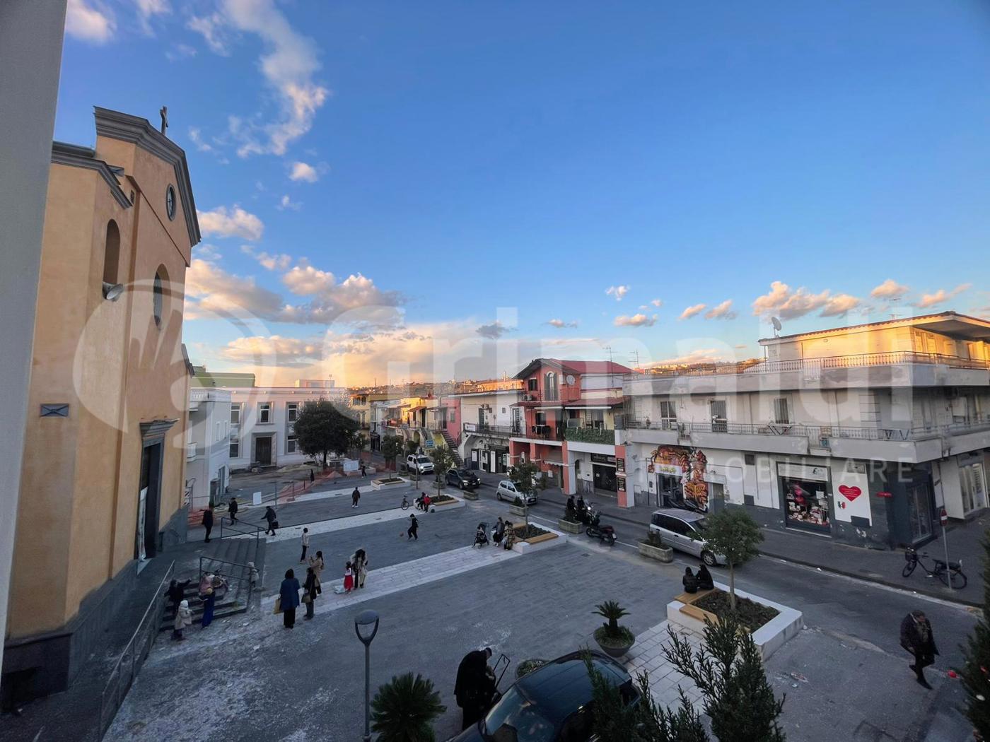 Ufficio in affitto a Quarto