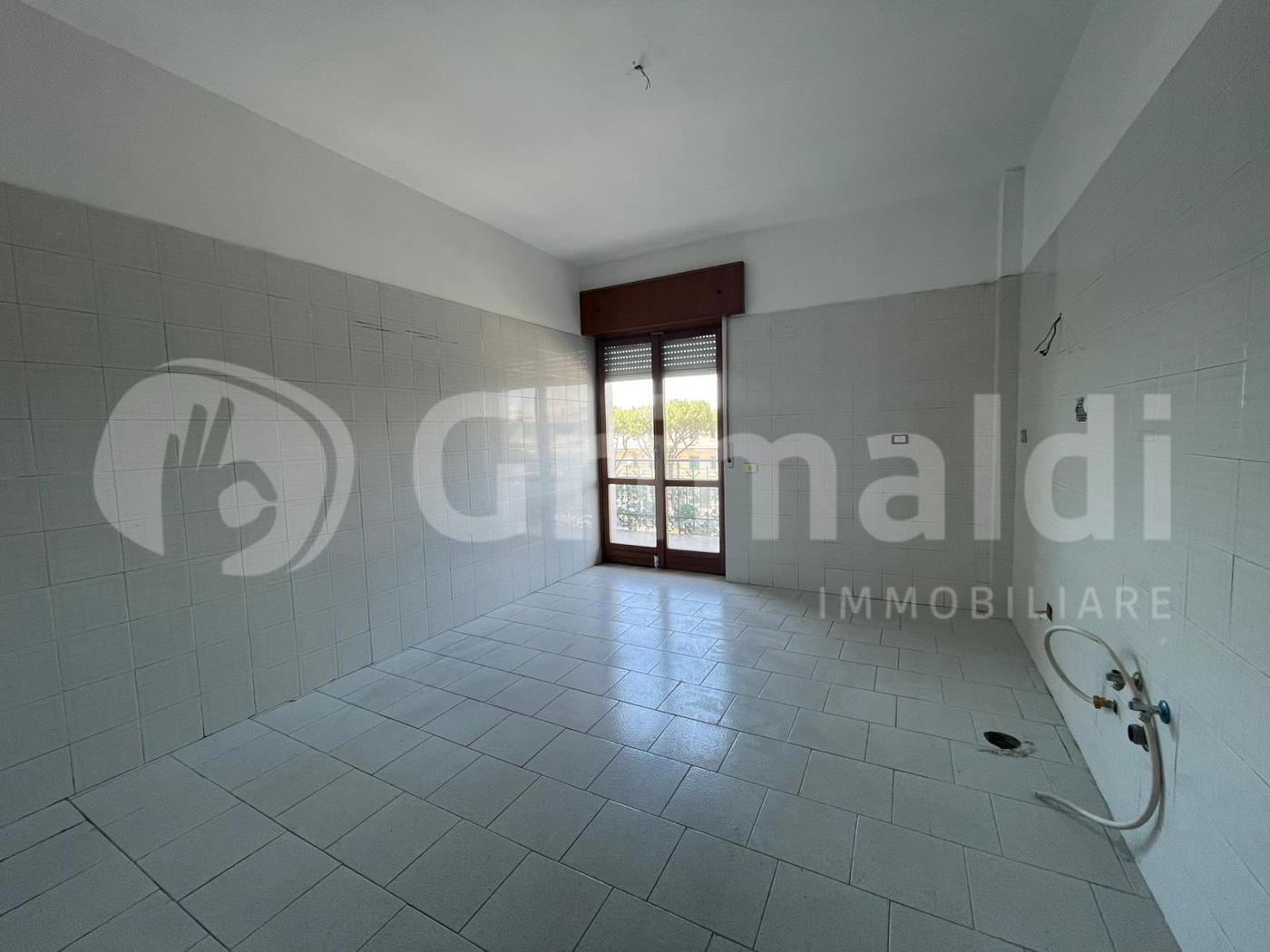 Trilocale in affitto a Quarto